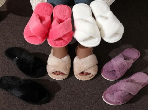 Women stylish Indoor slipper - Image 2